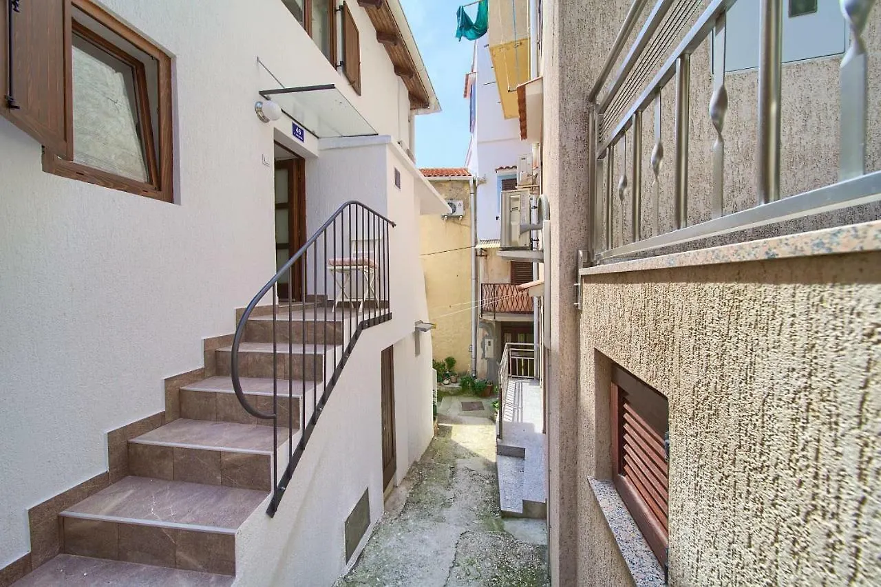 Apartment Caramella باشْكا كرواتيا